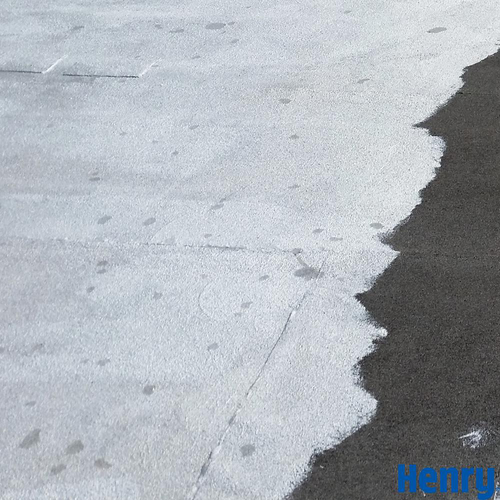 4.75 Gal Premium Fibered Aluminum Reflective Roof Coating Water Resistance Henry
