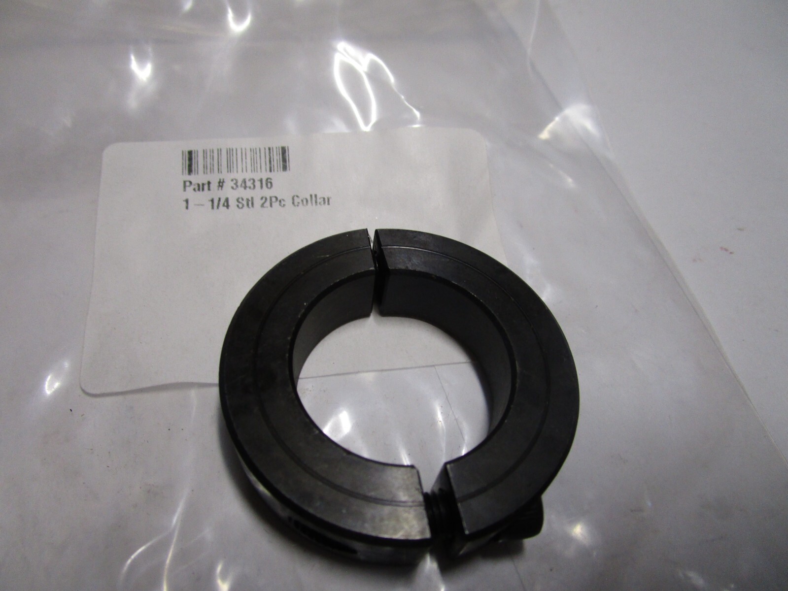 1-1/4″ ID x 2-1/16″ OD x 1/2″ W Black Oxide Steel 2-Piece Clamping Collar