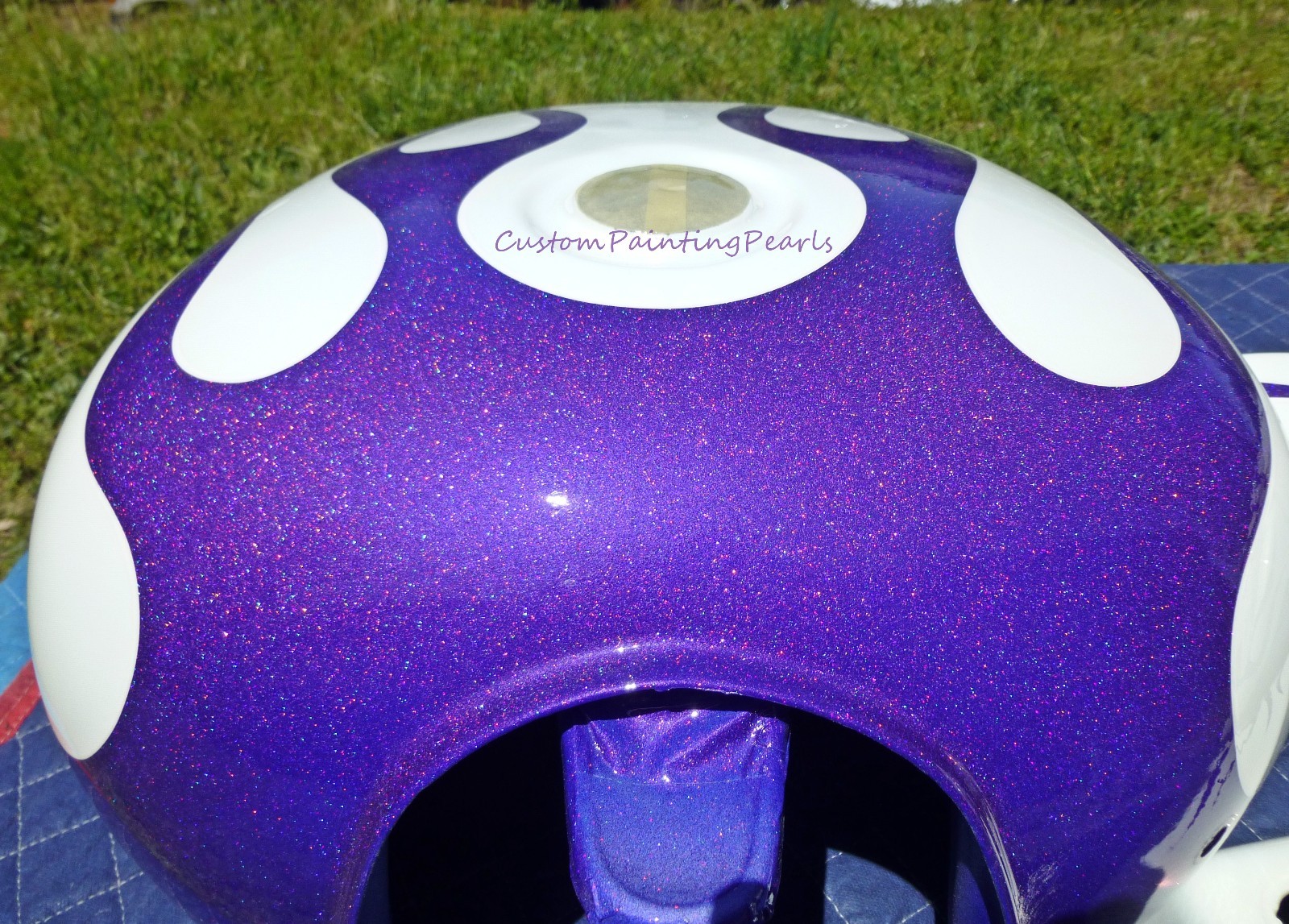 25g DEEP PURPLE metal flakes .004″ Halo Holographic paint