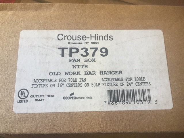 CROUSE HINDS TP379 CEILING FAN BOX W/BRACE (NEW)