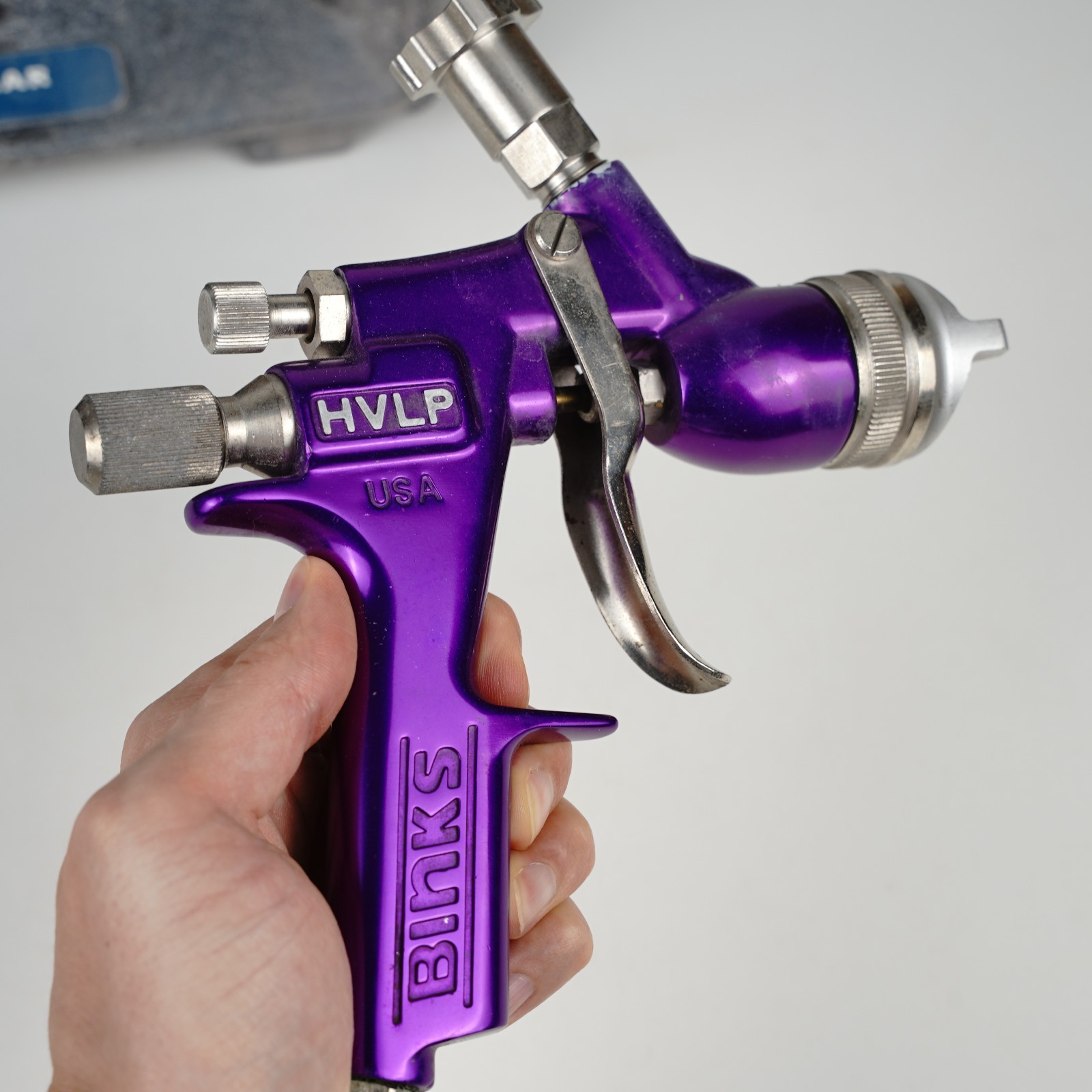 Binks M1-G Clear HVLP & Artison HVLP Gravity Feed Spray Guns w/ Case