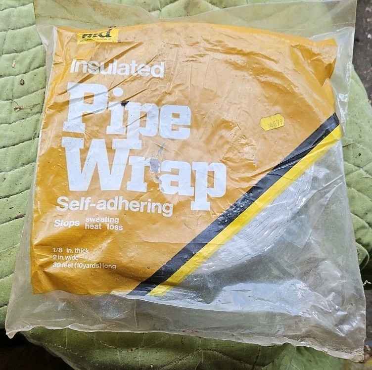 M-D BUILDING PRODUCTS INSULATED FOAM PIPE WRAP 1/8″ THICK X 2″ WIDE X 30′ LONG