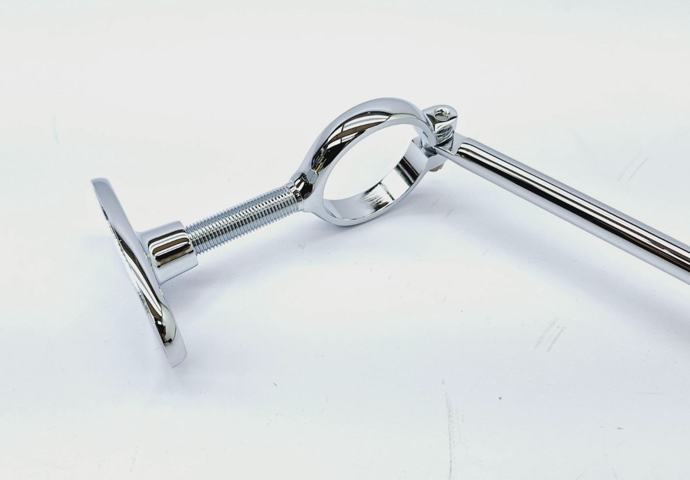 CHICAGO FAUCETS 815-VBCP Wall-Mounted Manual Faucet 8″-Body 40-140°F 20-125psi