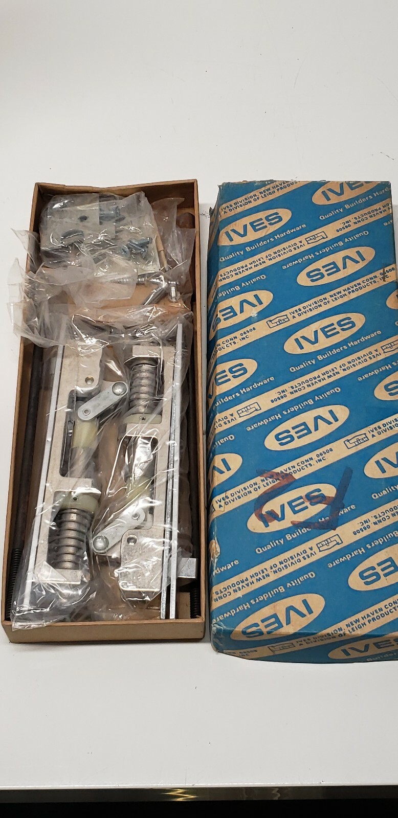 Ives Automatic Flush Bolt for Hollow Metal Doors-559B10B-559-Fire