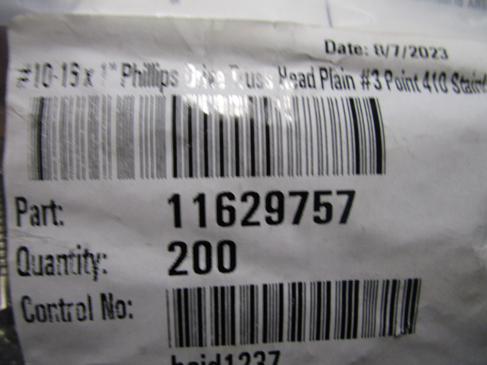 #10-16 x 1″ Phillips Drive Truss Head #3 Point 410 SS Self-Drill Screw QTY 200
