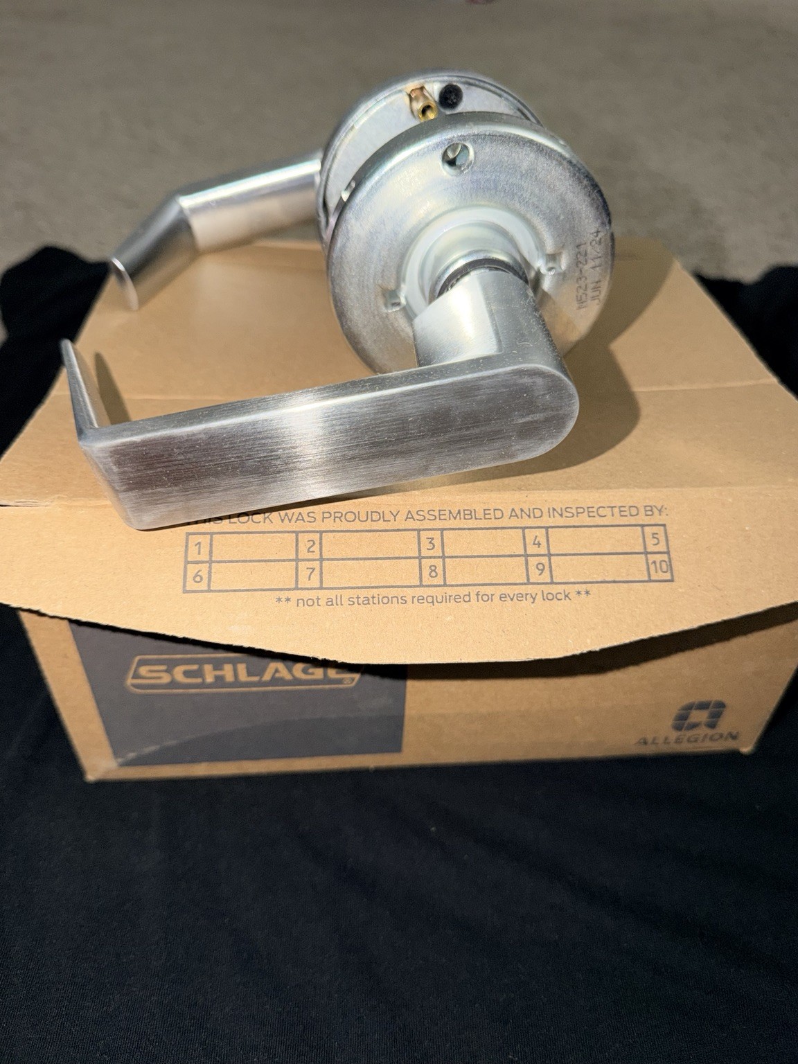 Brand new, never installed Schlage ND80BD RHO 626 commercial storeroom lock.