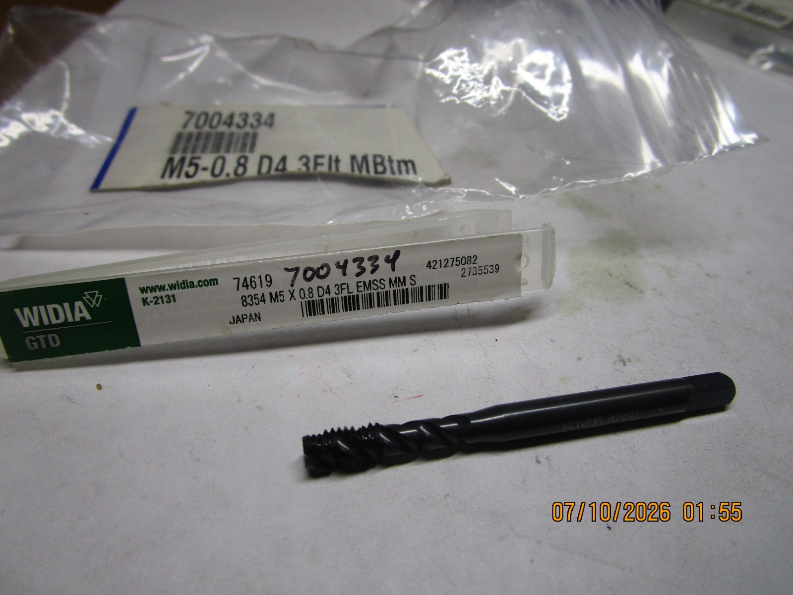 M5 – 0.8 x 2-1/8″ OAL 3 Flute Black Oxide HSS Bottoming Spiral Flute Tap