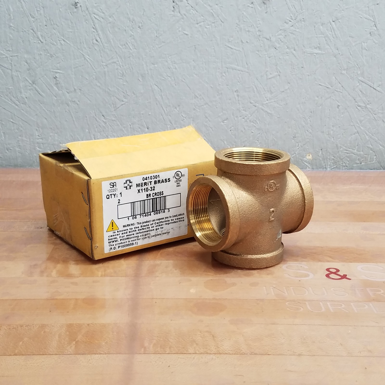 Merit Brass X110-32 Pipe Cross, 2″ Nominal, FNPT End Style, 125lb Pressure Class