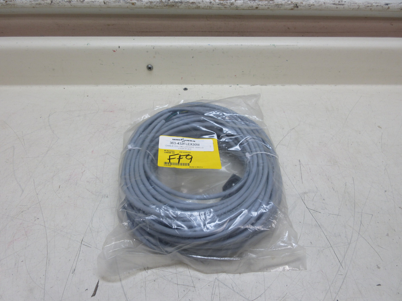 Sames Kremlin 363-432 Flex 30M Cable DIN 24V 2 Diode High Flex Cable New