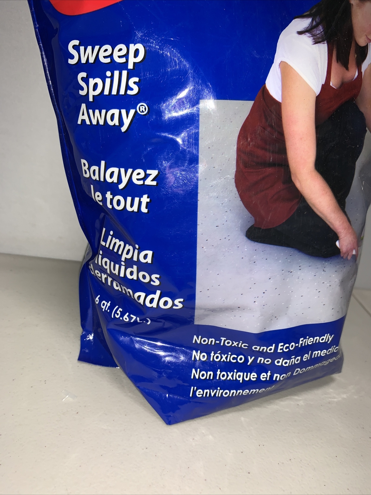 6qt Total XSORB Spill Clean-up, Sweep Away Paint Bleach Soap Oils Grease