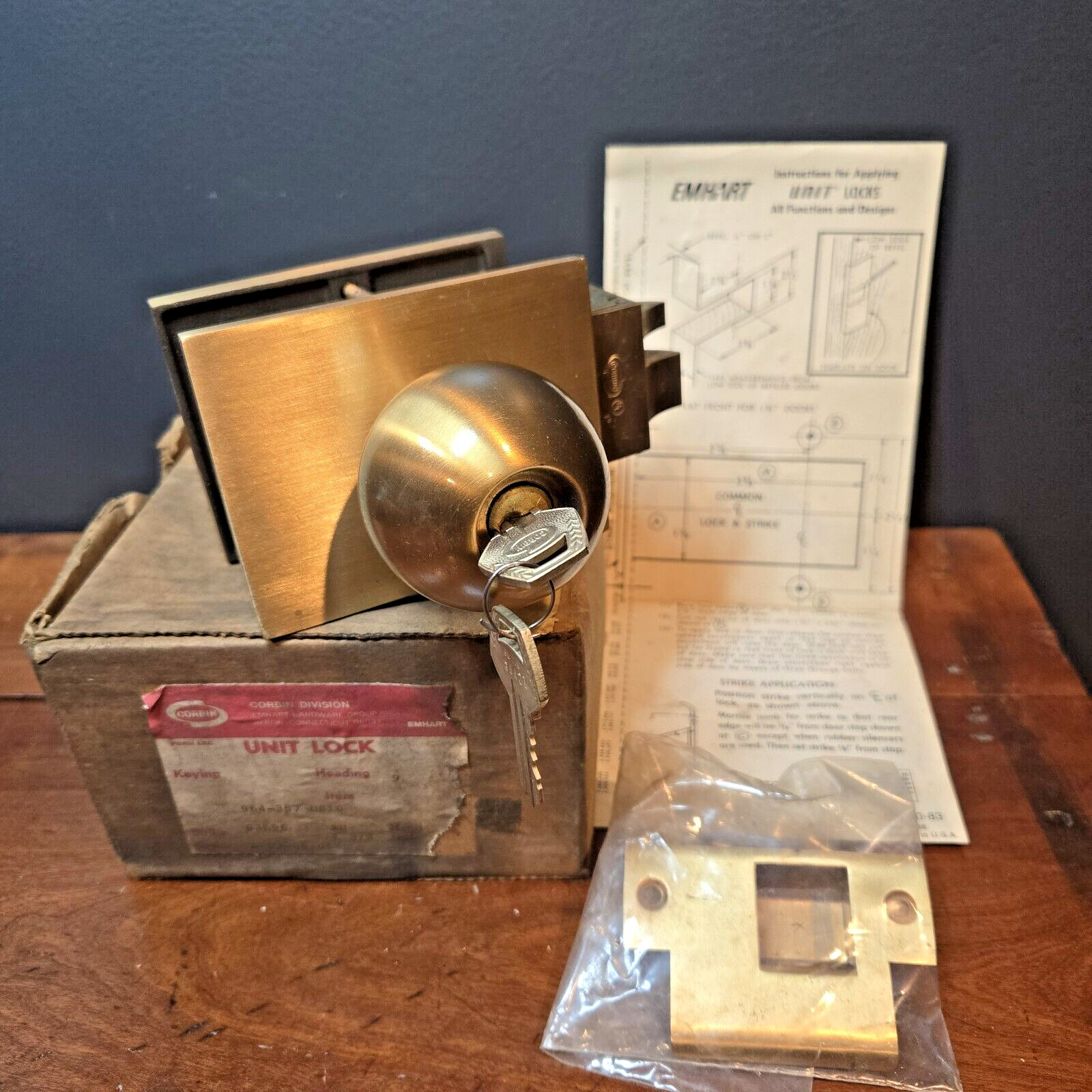 Corbin Russwin Storeroom Unit Lock 1 3/4 Thick, 2 3/4 BS, RH In Double Latch!
