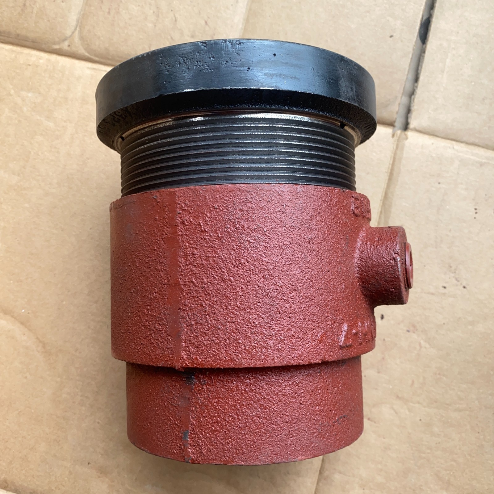 MIFAB C1224-XR-4-34B 4” NH Cleanout w/ Heavy Duty Ductile Iron Cover & Plug NEW
