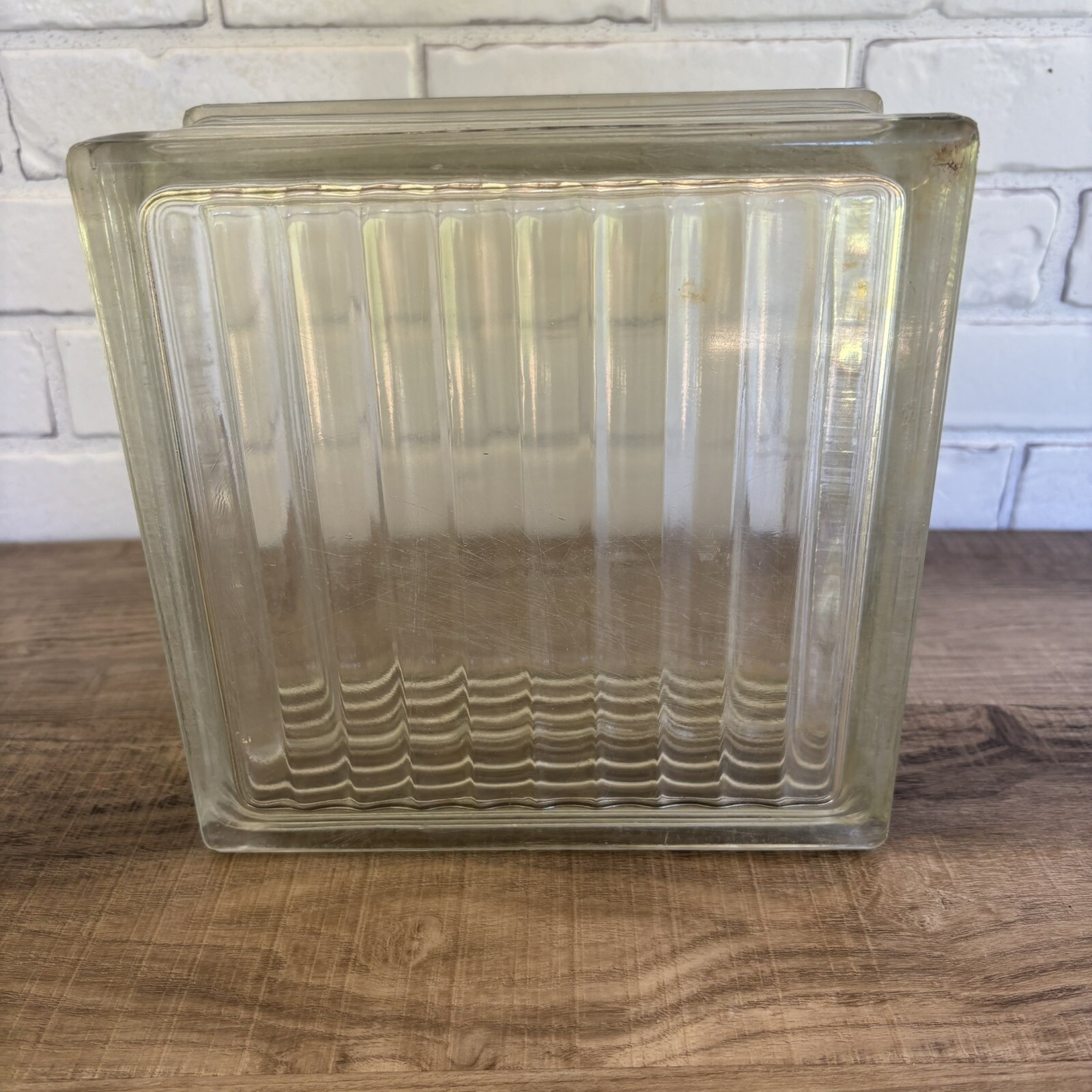 Architectural Glass Block Lines 7-3/4″ x 7-3/4″ x 3-7/8