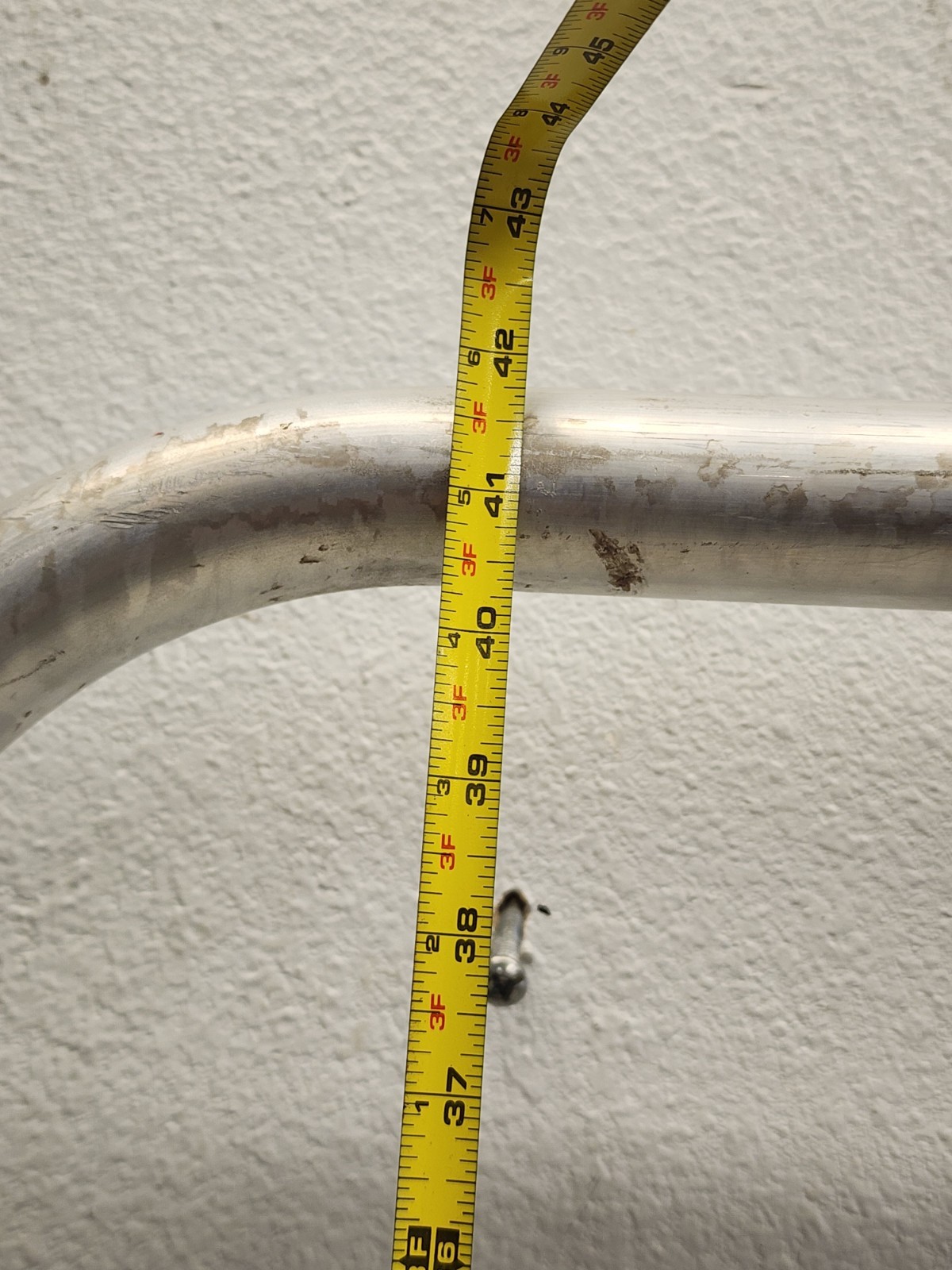 (2) Cotterman Aluminum Bolt-On Railings 42″ H x 24″ L