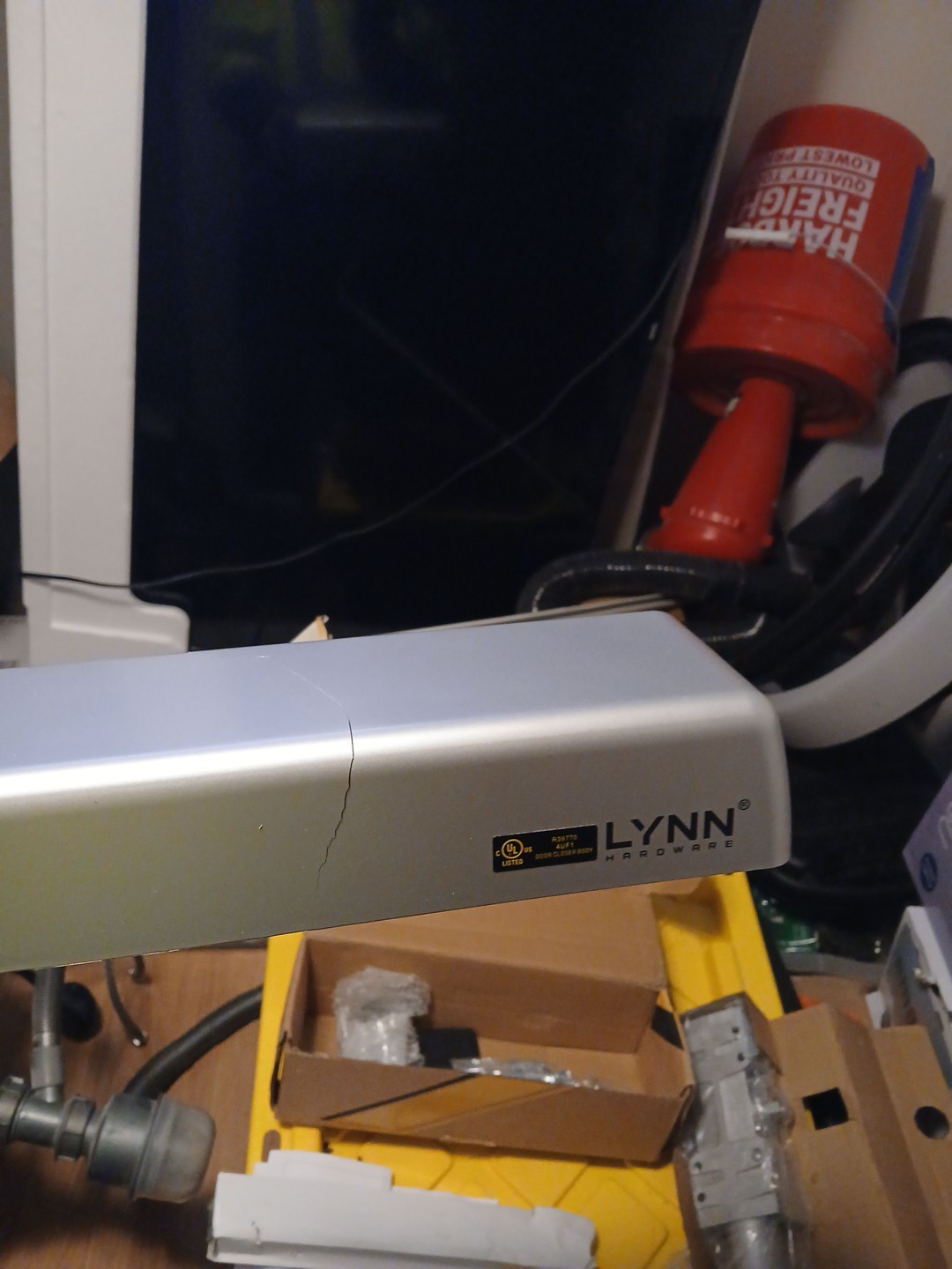 Lynn Hardware Ul 10c hours Ansi Grade 1 Has Small Crack On Plastic Cover