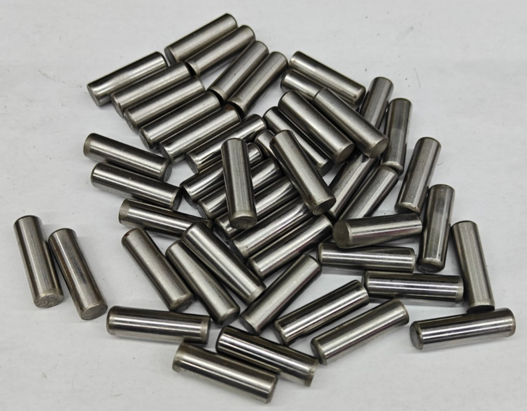 50 Brighton Best 3/8″ x 1-1/4″ Standard Dowel Pins Bright Finish Alloy Steel