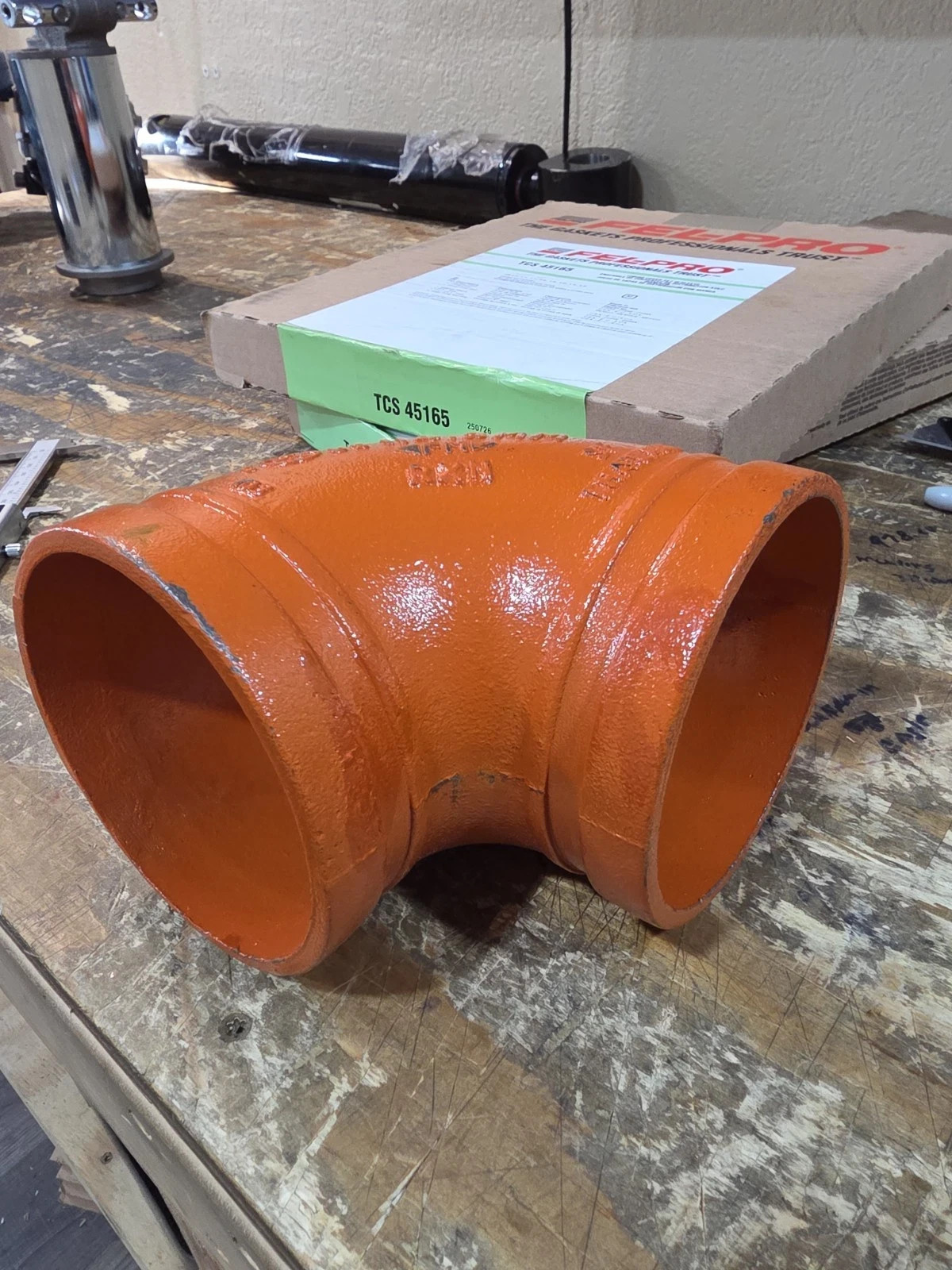 Victaulic 4″ 90 Degree Elbow, Grooved 114.3 , Exposed To Elements