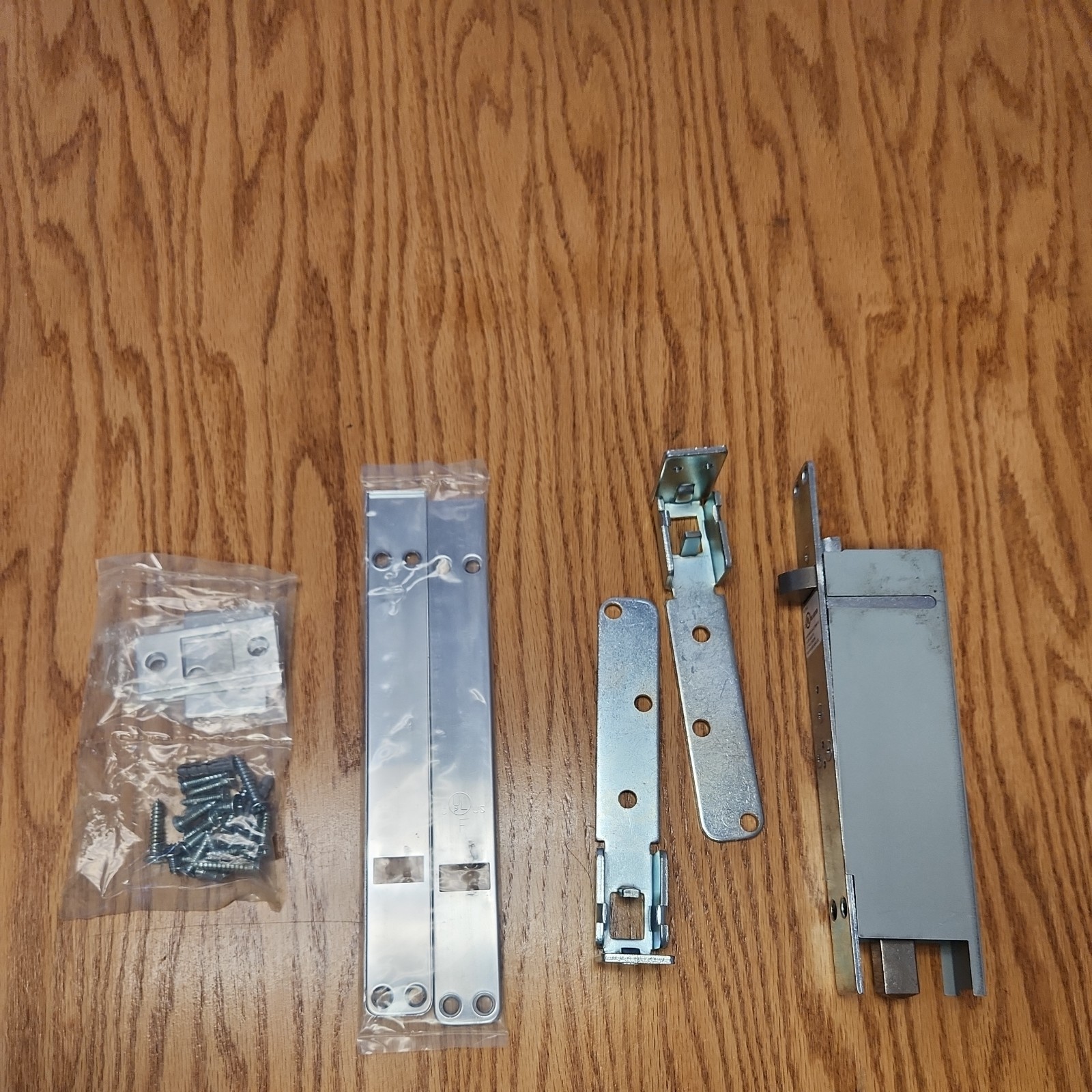 Assa Abloy 085781 Auto Flush Bolt Set US 26D