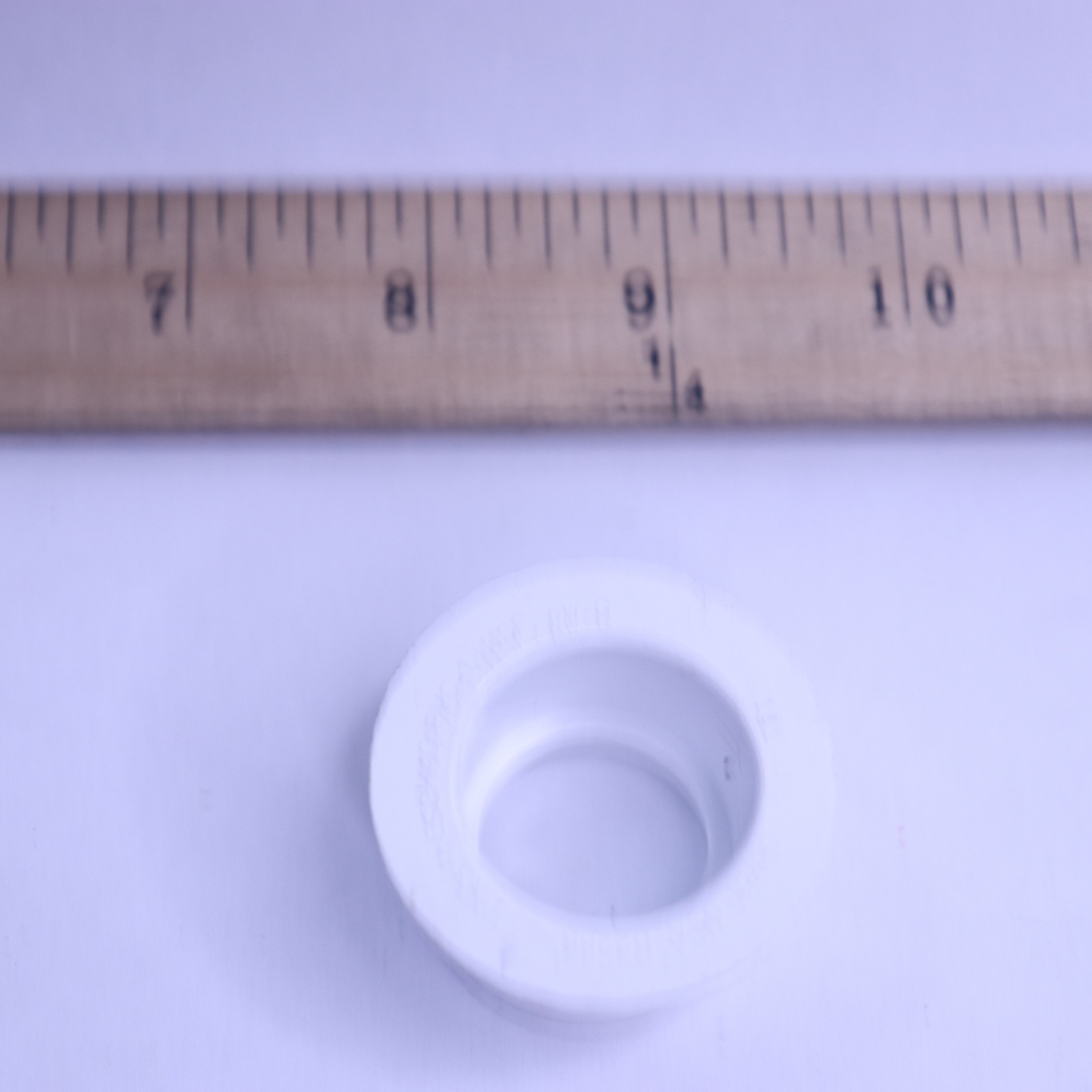 Dura Reducer Bushing Schedule 40 Slip x Slip PVC White 1 x 3/4 437-131