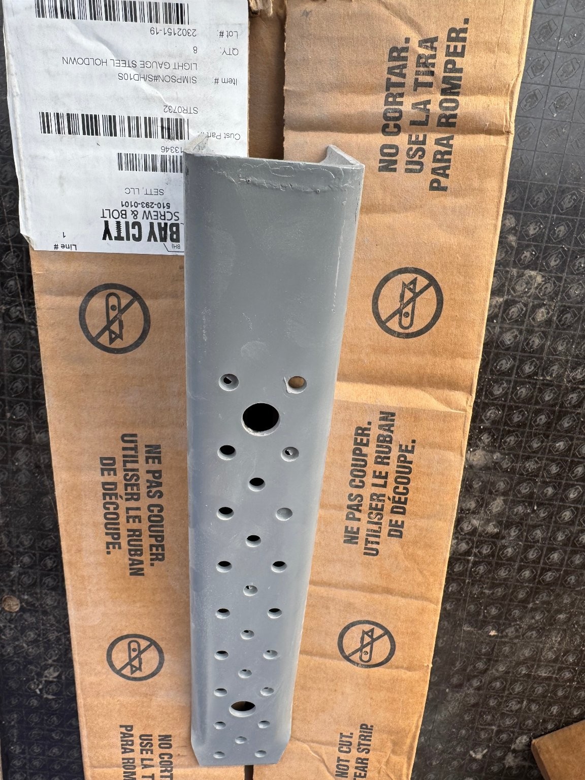 Simpson Strong-Tie S/HD10S Steel Holdown Bracket Gray