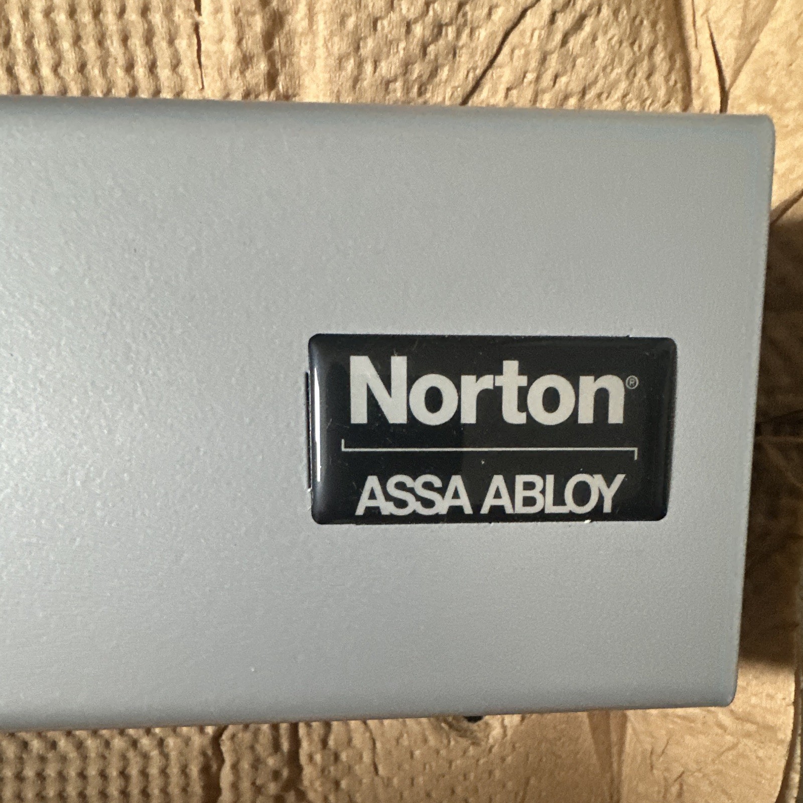 Norton Rixson 7200 Series Multi-Point Hold Open Door Closer RH Gray 7224MPS0