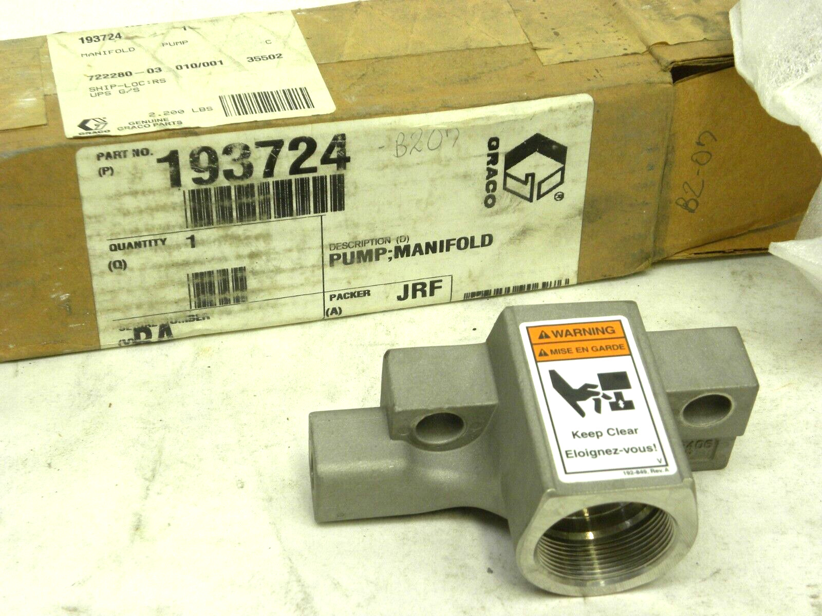 NEW IN OPEN BOX – OEM GRACO PUMP MANIFOLD #193724 (280-406) (HR)