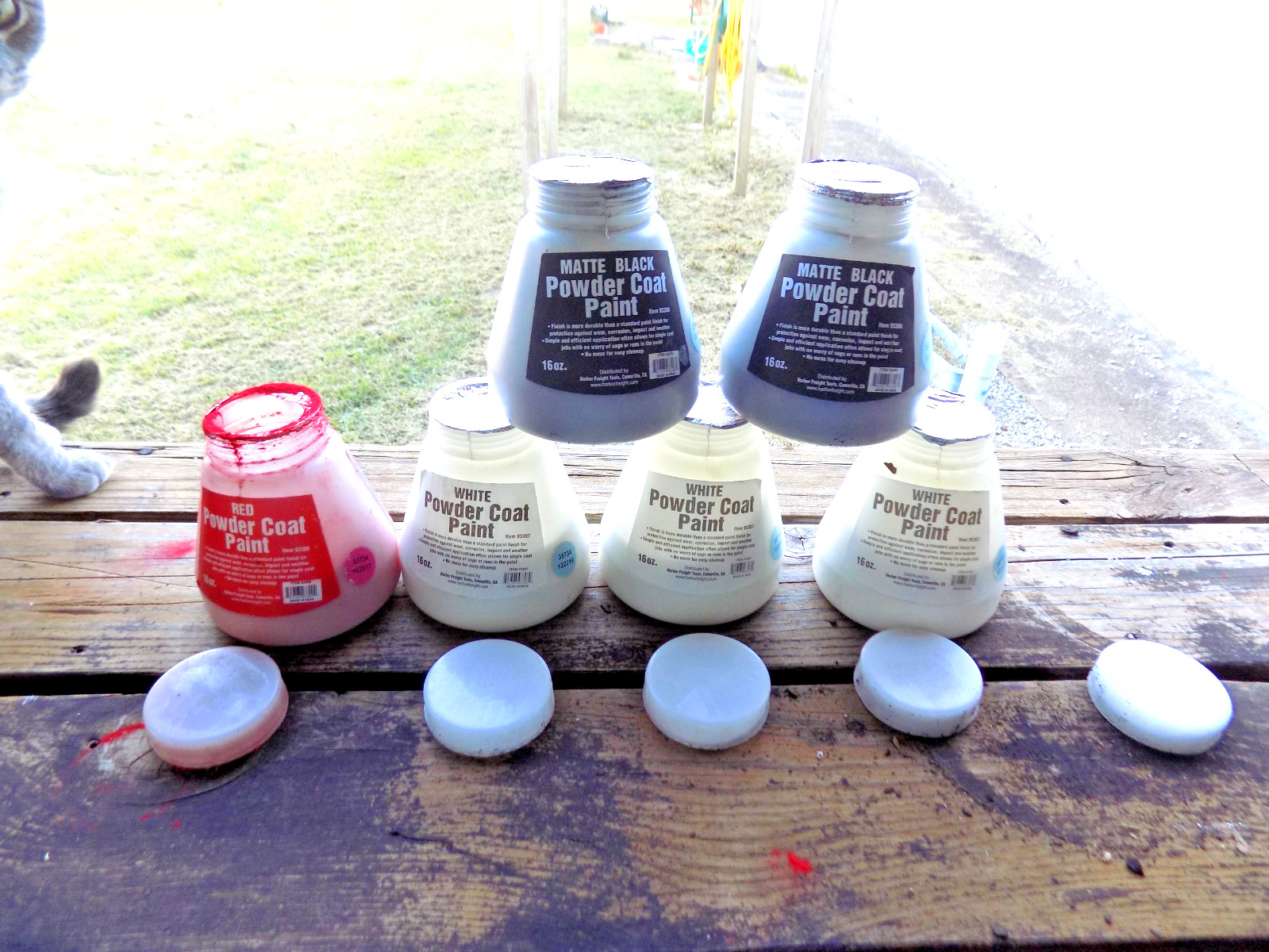 LOT of SIX 16 oz Jars POWDER COAT PAINT Red White Matte Black New Sealed