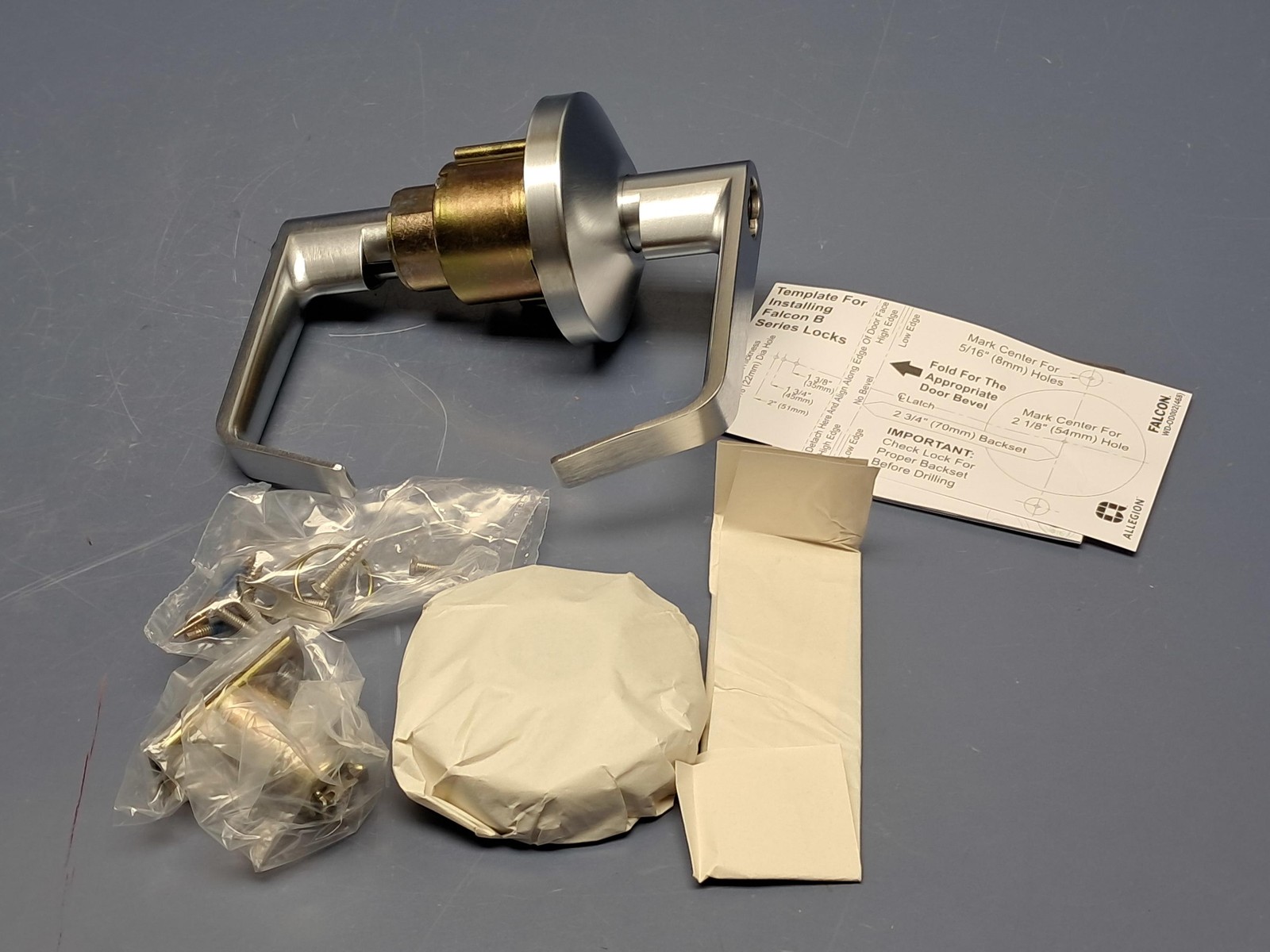 Falcon B511BD DAN 626 57435 5164 134 N N FL Entry/Office Lever Lock