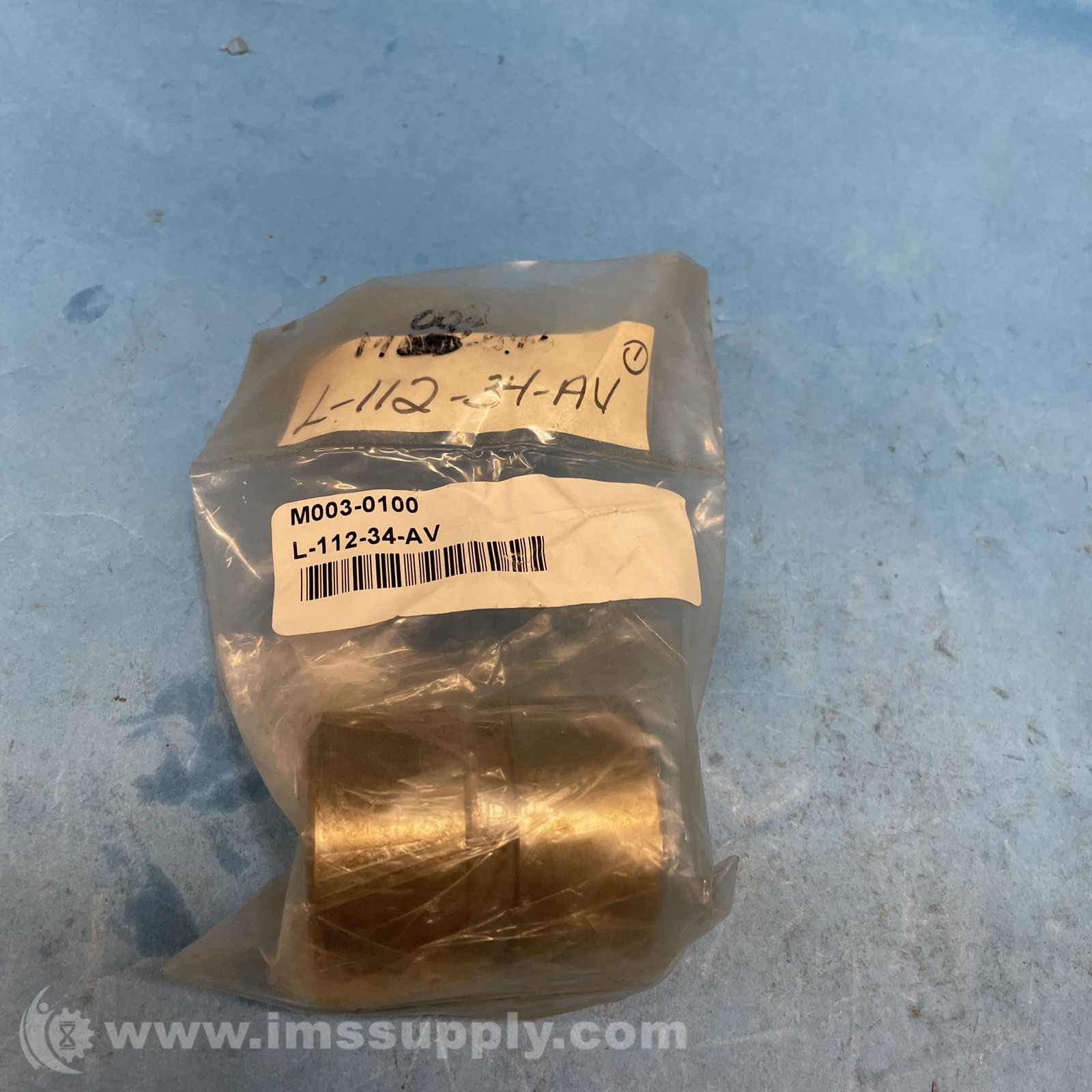 FORD L-112-34-AV Sleeve FNIP