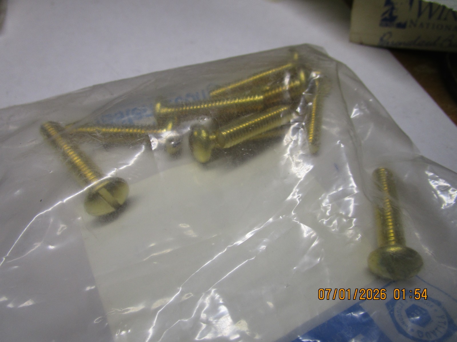 5/16″-18 x 1-1/2″ Slotted Drive Round Head Brass Machine Screw QTY 10