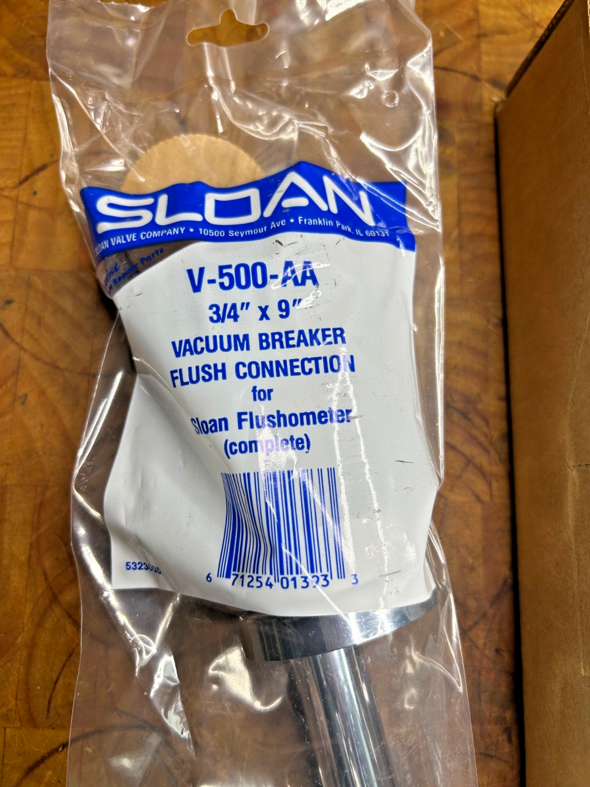 NOS Sloan Valve Co V500AA Vacuum Breaker Flush Connection 3/4 x 9 ” OEM V-500-AA