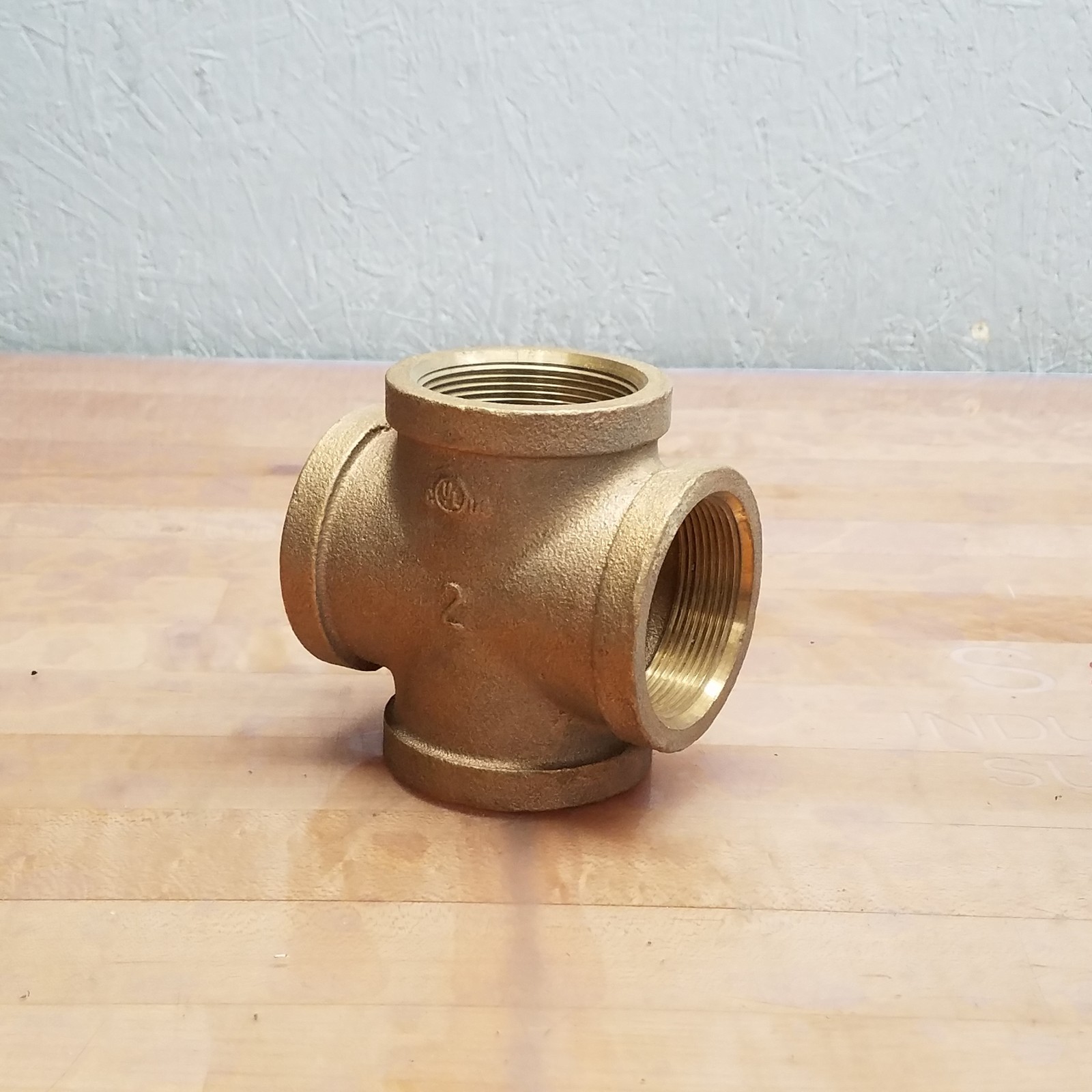 Merit Brass X110-32 Pipe Cross, 2″ Nominal, FNPT End Style, 125lb Pressure Class