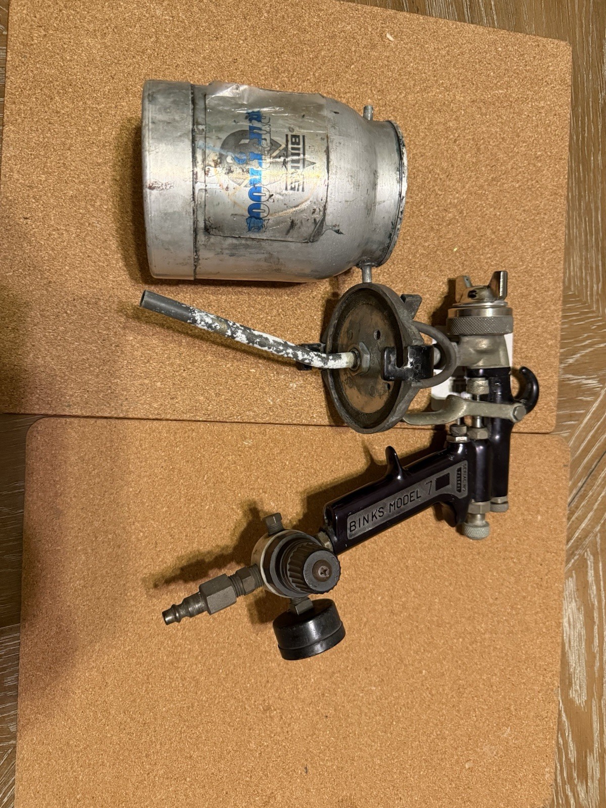 Vintage Binks Model 7 Spray Gun Made USA with Tip/Nozzle, Cup , And Regulator