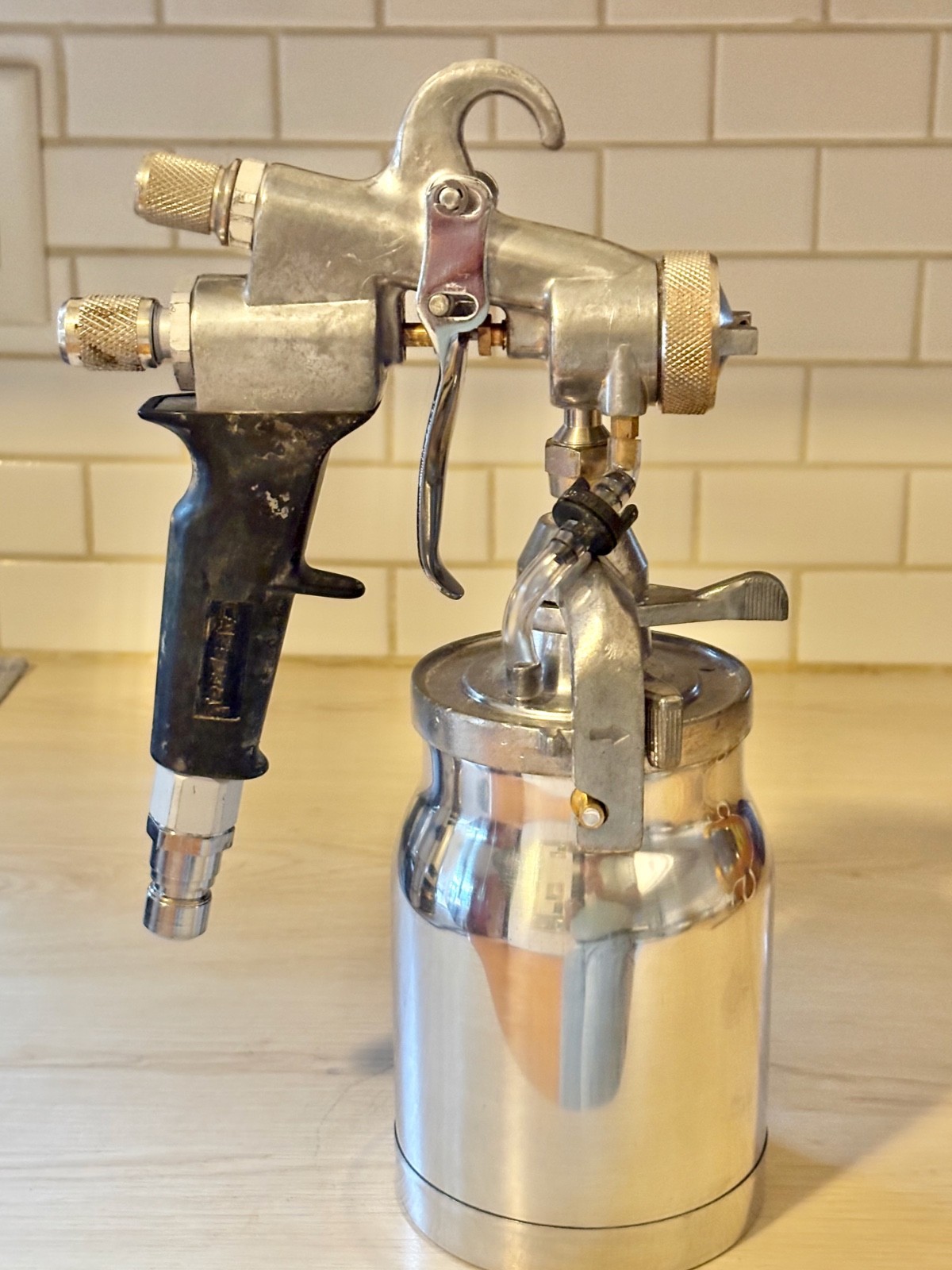 USED Titan Capspray Maxum II With A New Cup, A #3 Needle Set HVLP Spray Gun