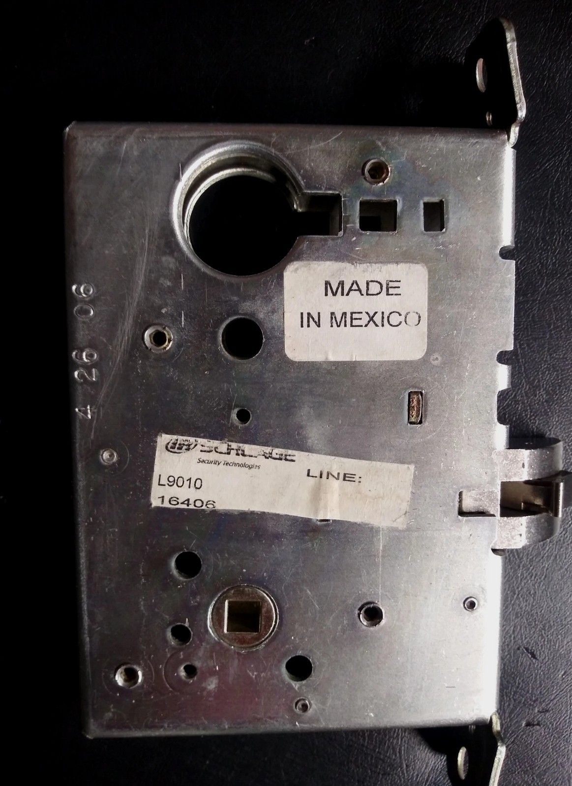 Schlage L9010 Passage Mortise Latchset -*BODY ONLY -*OPEN BOX – *OLD STOCK