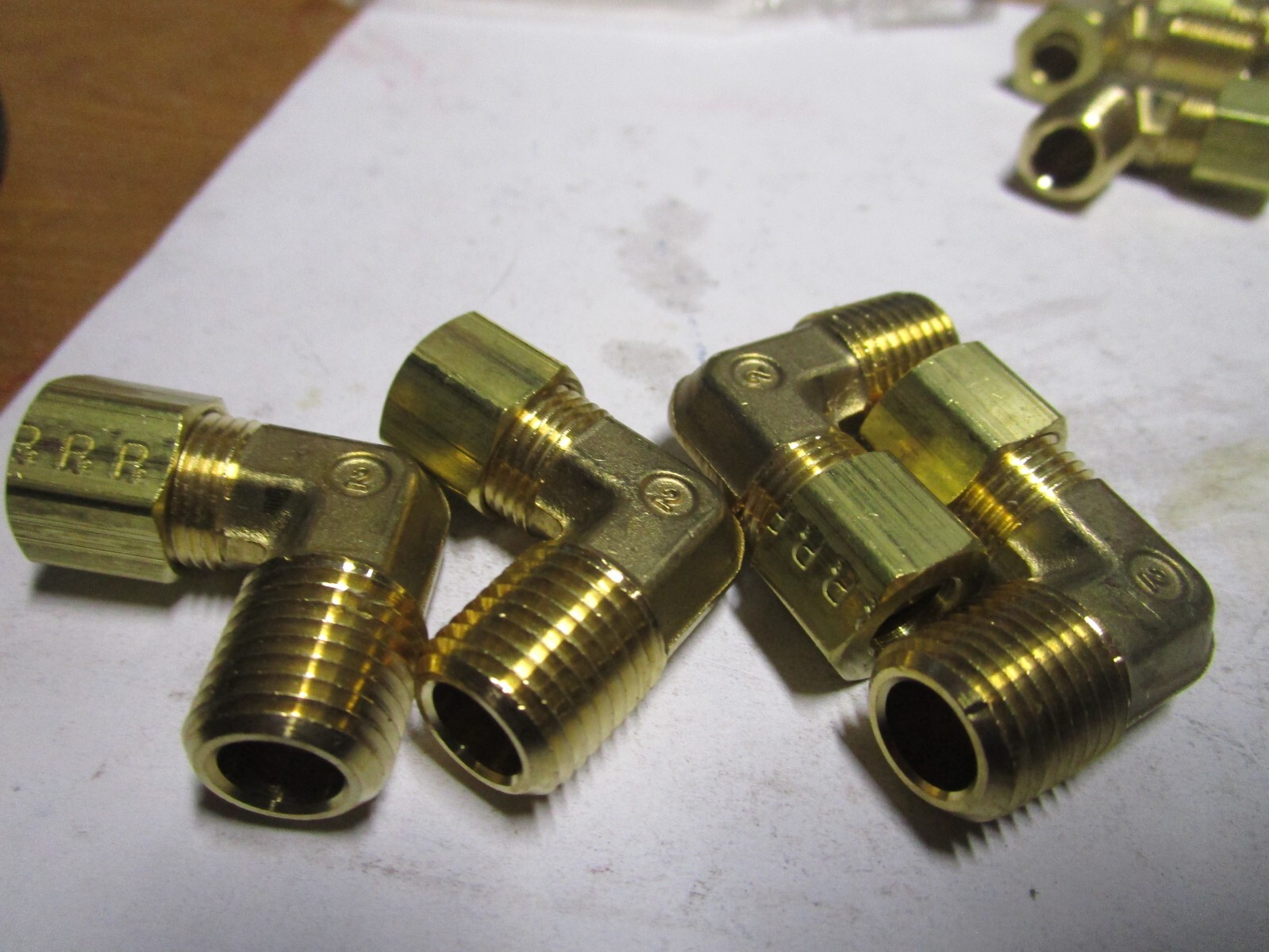 5/16 Tube x 1/4 NPTF Male 90° Brass Compression Elbow QTY 4