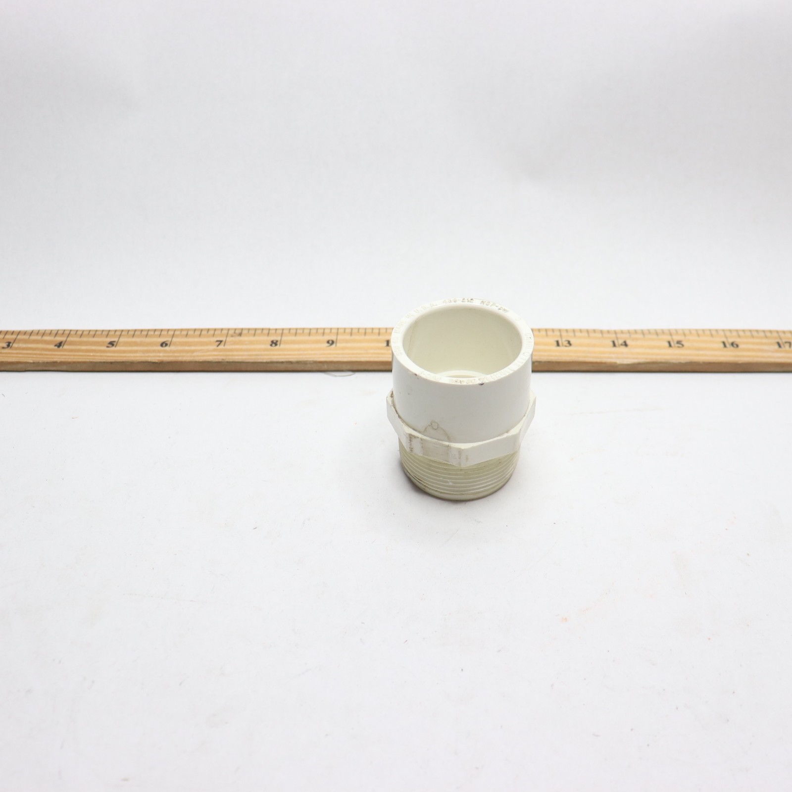 Charlotte Pipe Fitting Reducing Male Adapter Schedule 40 PVC White 1-1/2″x1-1/4″