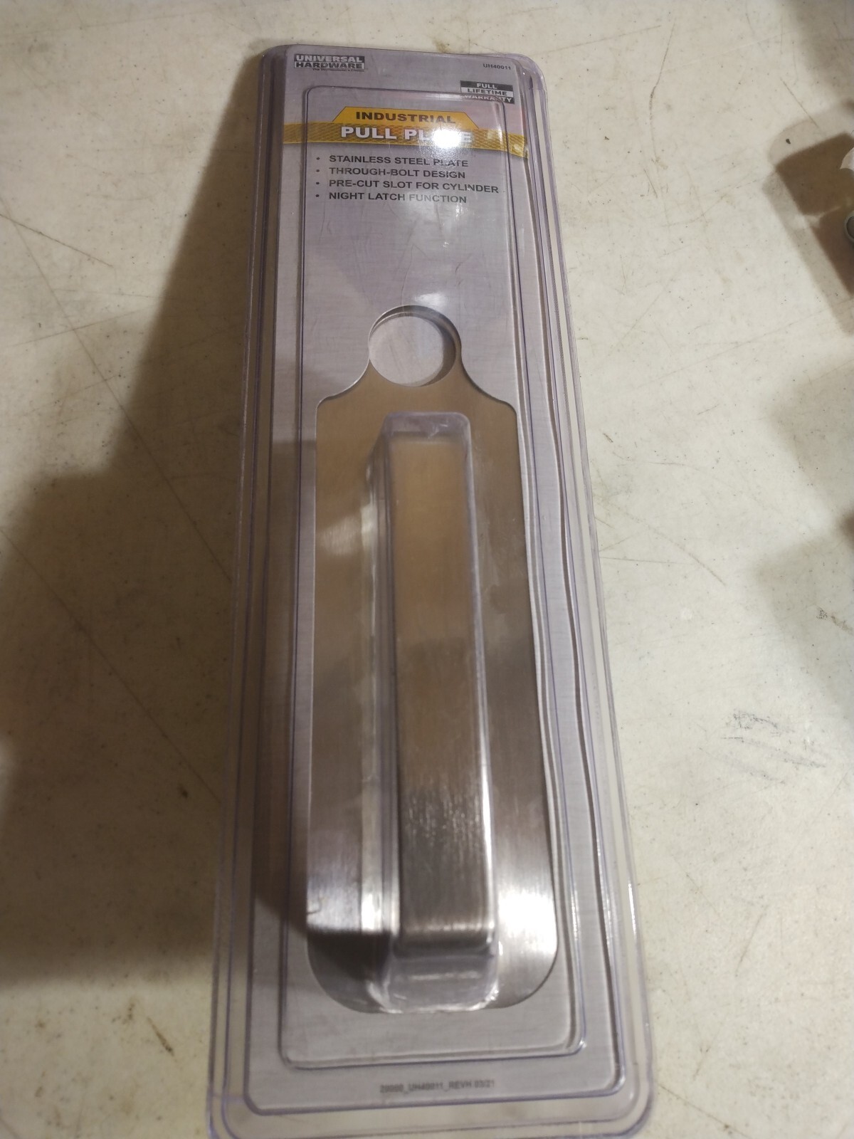 Universal Hardware Commercial Stainless Steel Pull Handle, UH40011 – NEW Sealed!
