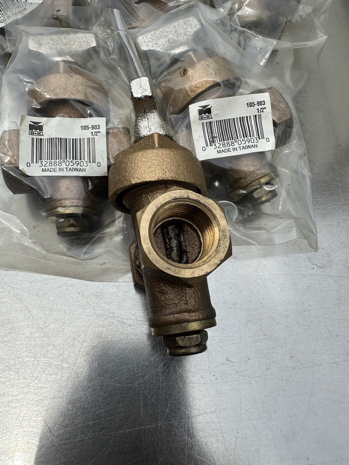 Lot of 6 Mueller B&K 105-903 Brass Ground Key Stop & Drain Waste Valve 1/2″ New