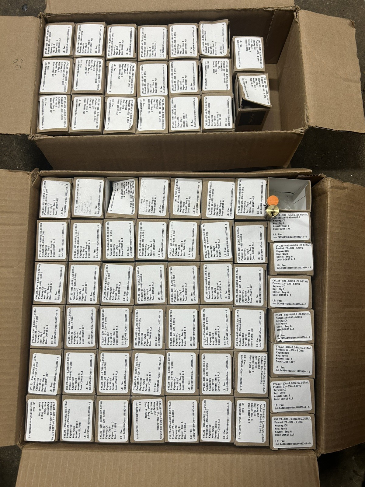 NEW LOT OF 70 Schlage 23-030-6 ORG ICC LFIC Cylinder Construction Cores w/ keys