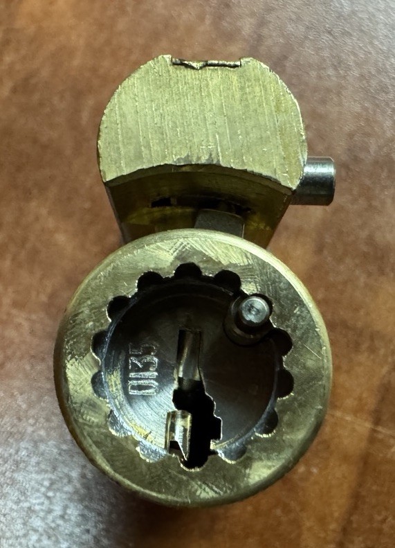 Schlage IC Core 23-030-6 626 D135 KWY with 2 (1-Bitted Keys)