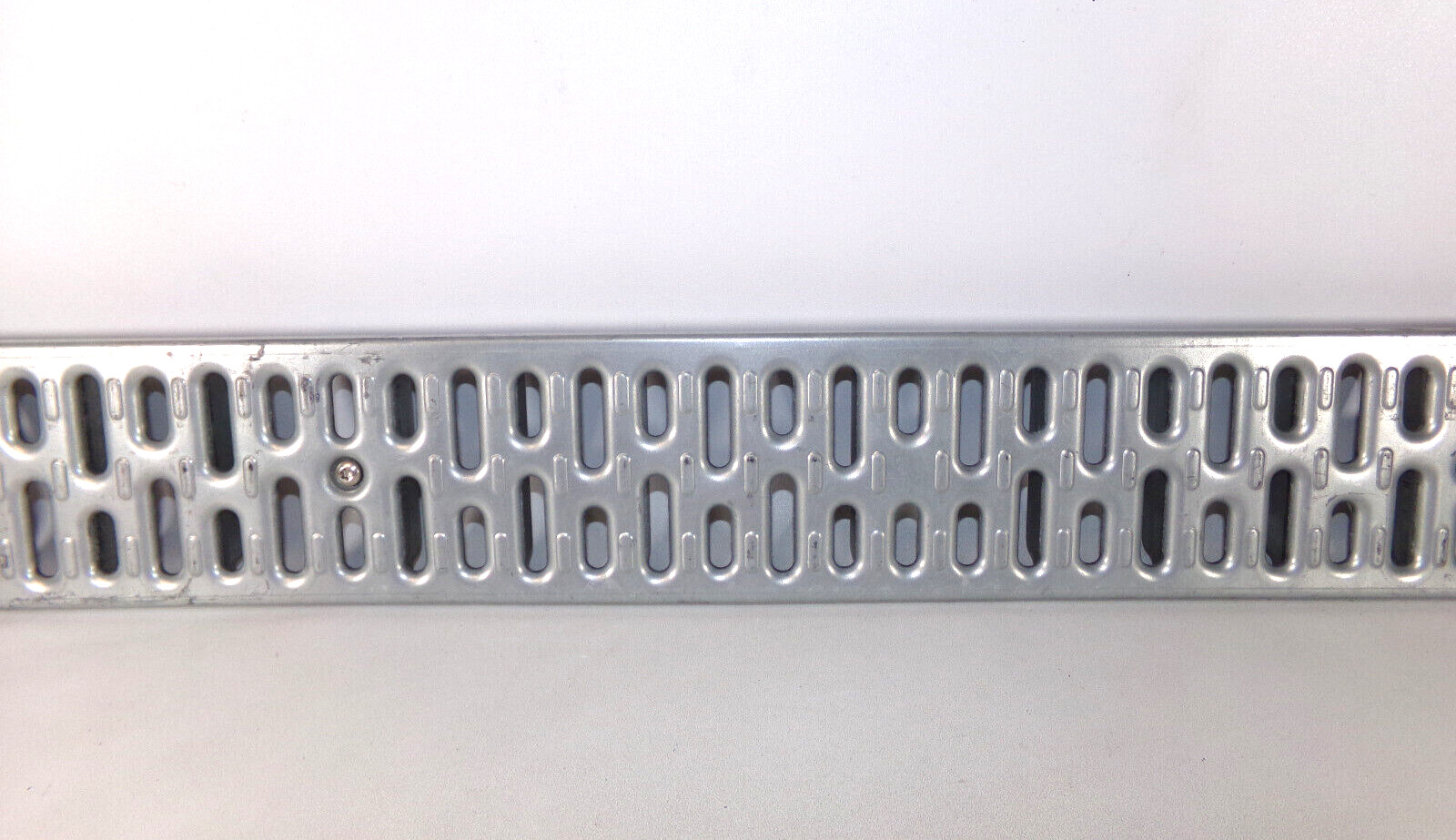 SMITH MFG ACO Heavy Duty Slotted Galvanized Steel Grate 9870-425-GHD QuickLock®