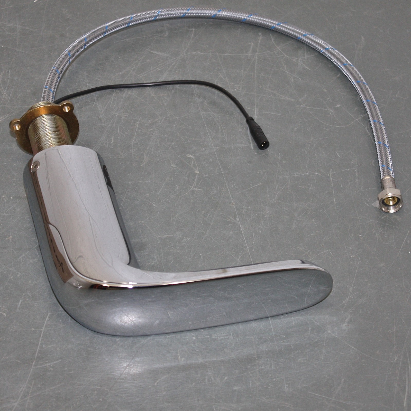American Standard NextGen Selectronic Bathroom Sensor Faucet 775B103.002, Chrome