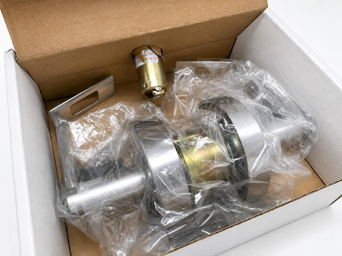 Hager – 2540 WTN 26D – Grade 2 Privacy Cylindrical Lock- Chrome