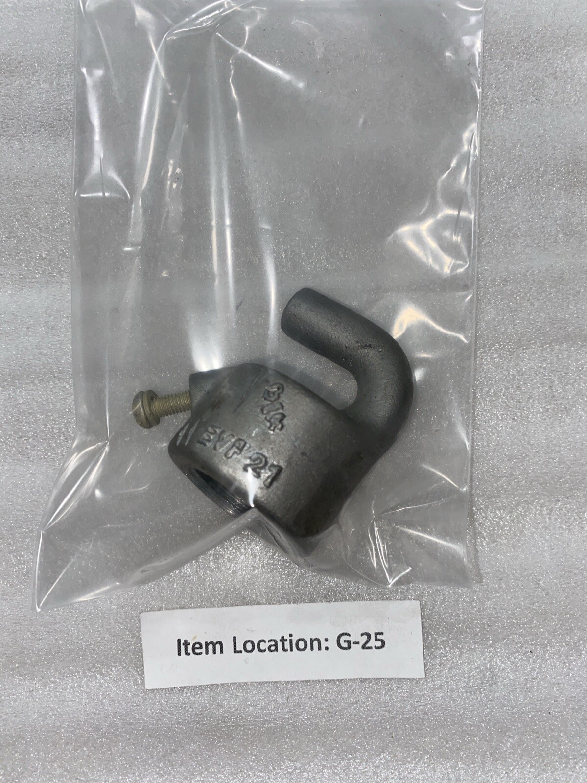 CROUSE HINDS HANGER CEILING SADDLES 3/4 EVF 21