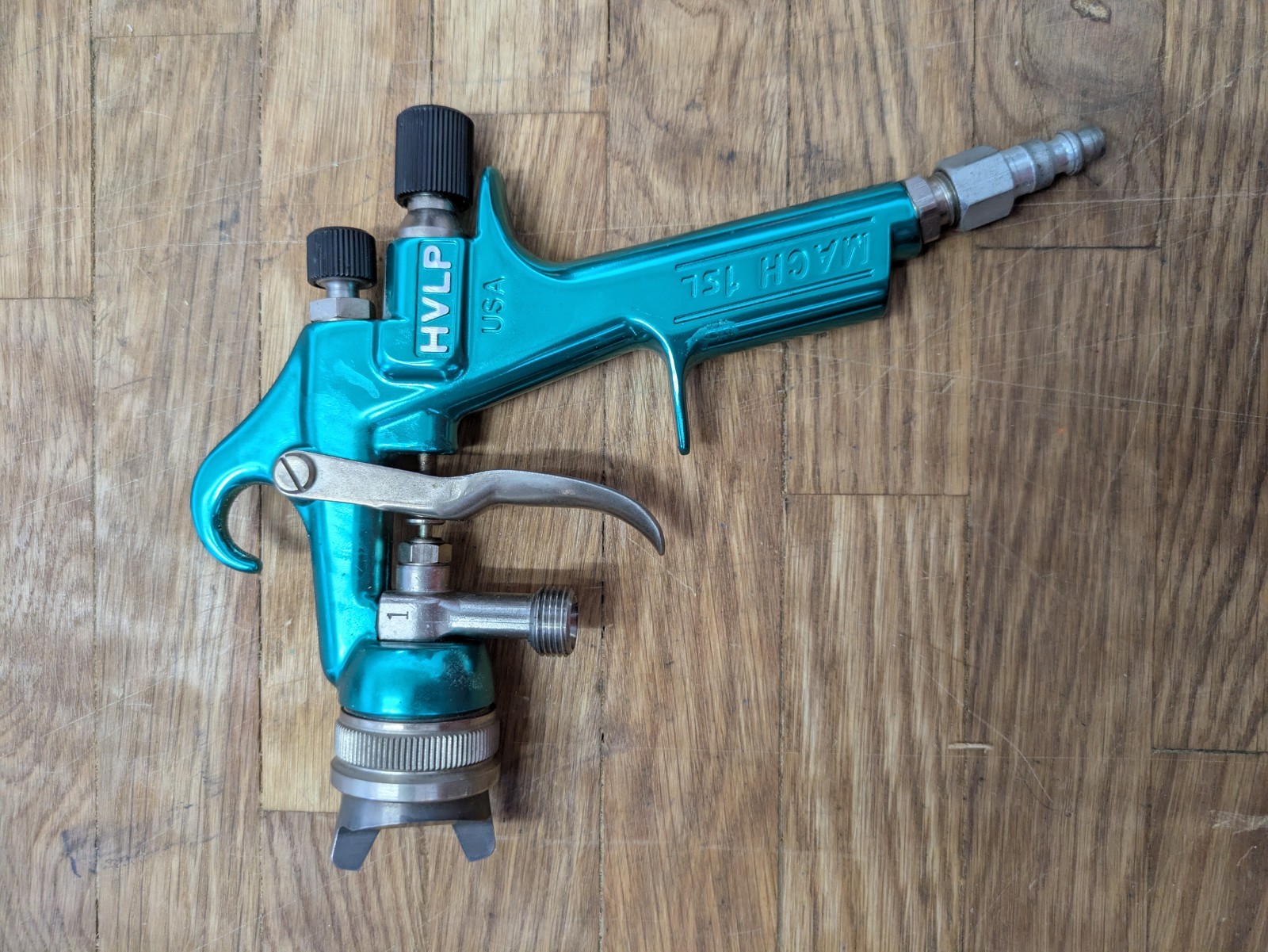 Binks Mach 1 HVLP Spray Gun