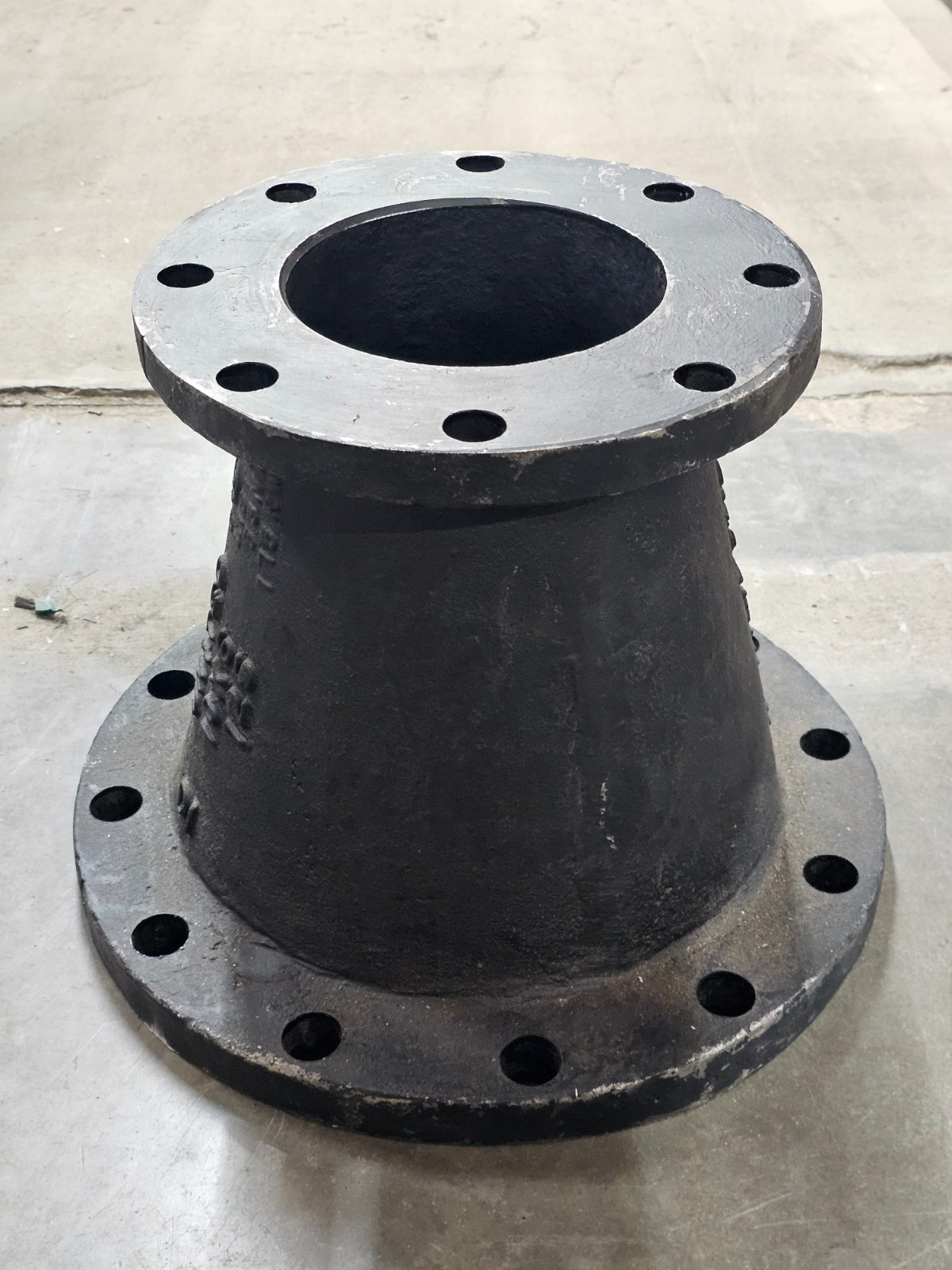 United Concentric Reducer Ductile Iron 10″X6″ AWWA C110-WWP-250