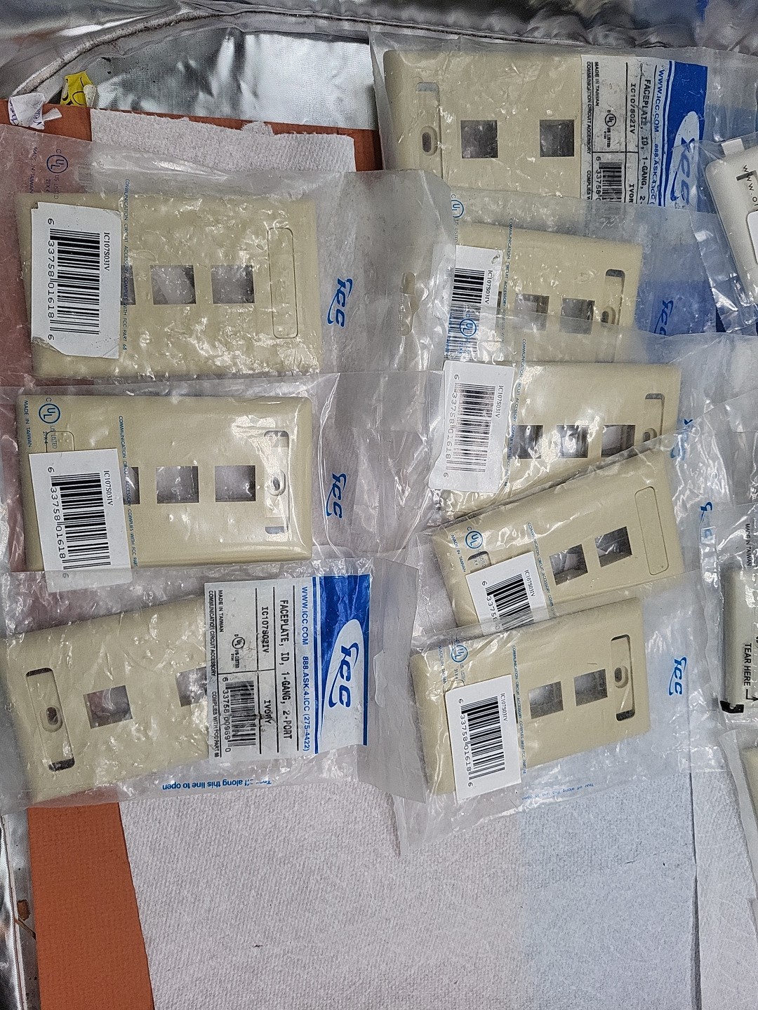 42 Packages Ortronics Other Brands Data Jack Faceplate Wall Plate Cover Lot TA
