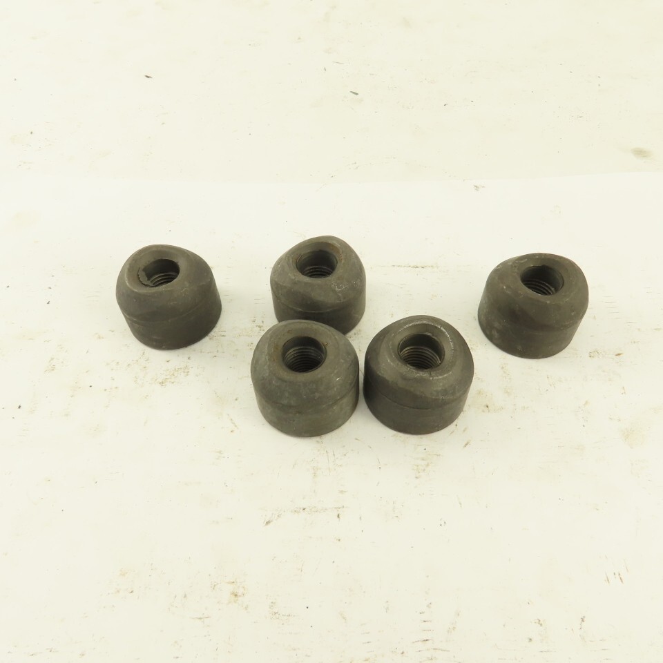 36-1/2 x 1/4″ Forged Steel Pipe Coupling Socket Weld 3000# lot of 5