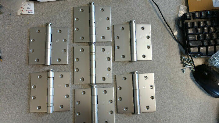 7 EACH MISC TEMPLATE HINGES 4 1/2″ X 4 1/2 ALUMINUM PAINTED FINISH